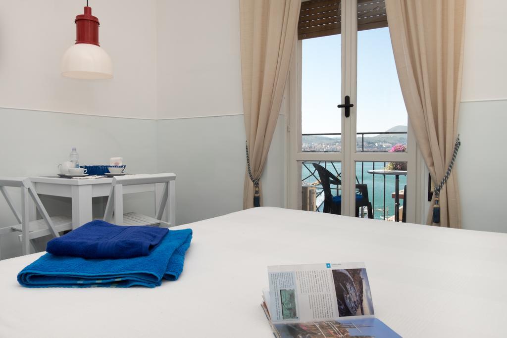 Residenza Punta Stendardo Гаета Екстер'єр фото